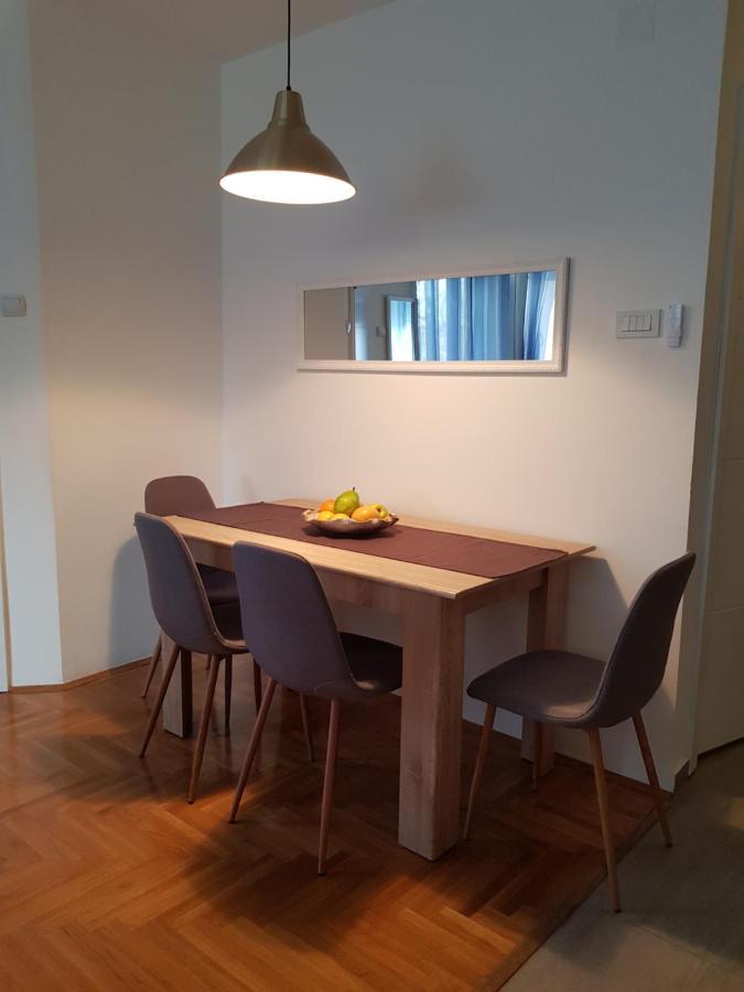 Konstantin Lux Appartement Subotica Buitenkant foto