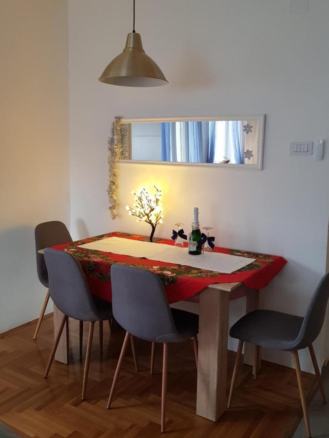 Konstantin Lux Appartement Subotica Buitenkant foto