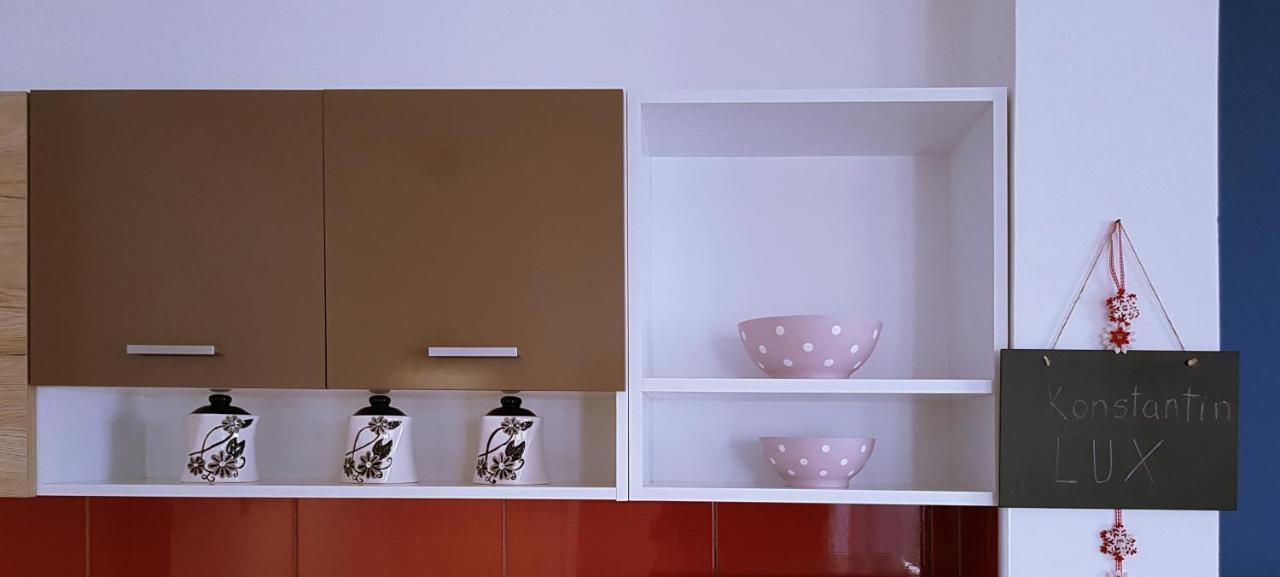 Konstantin Lux Appartement Subotica Buitenkant foto